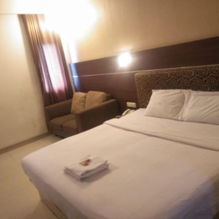 Penthouse Hotel Jakarta Eksteriør billede