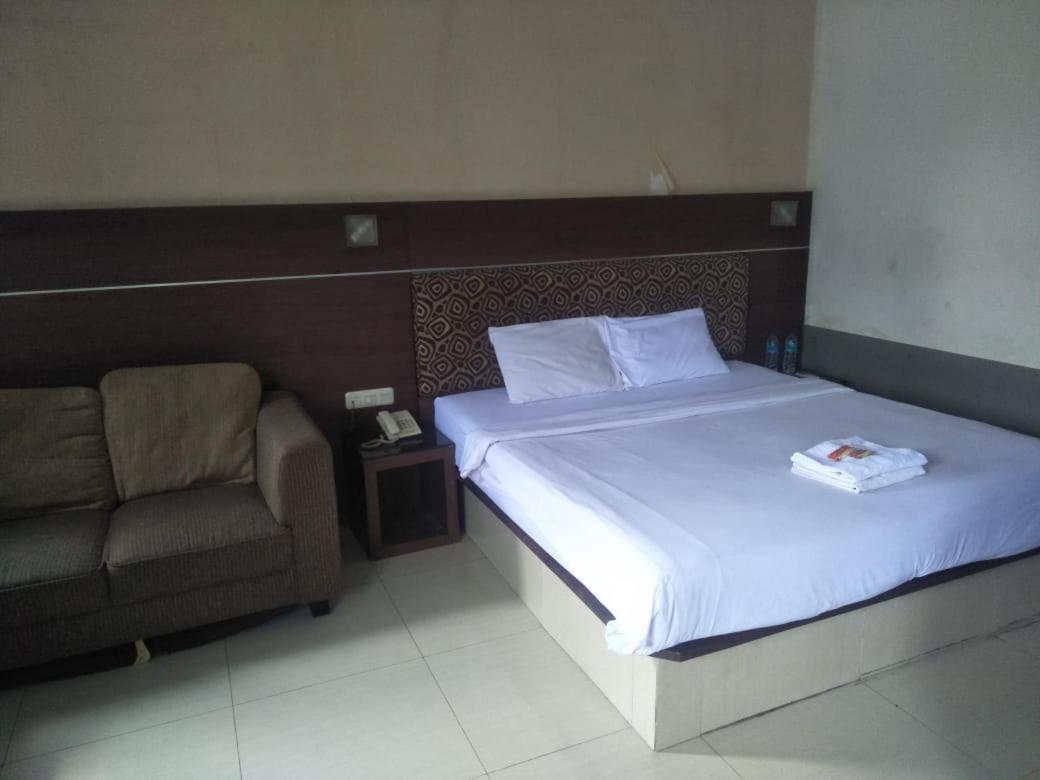 Penthouse Hotel Jakarta Eksteriør billede